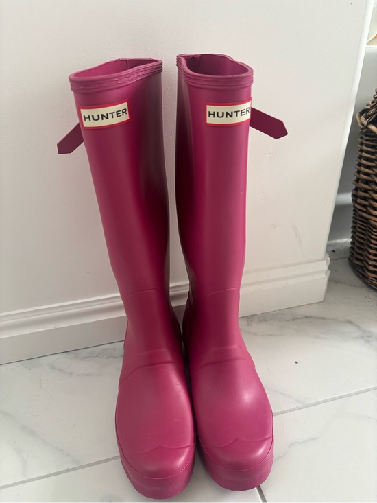 Hunter Shoes - Hunter Tall Waterproof Rain Boots in Fuchsia Pink